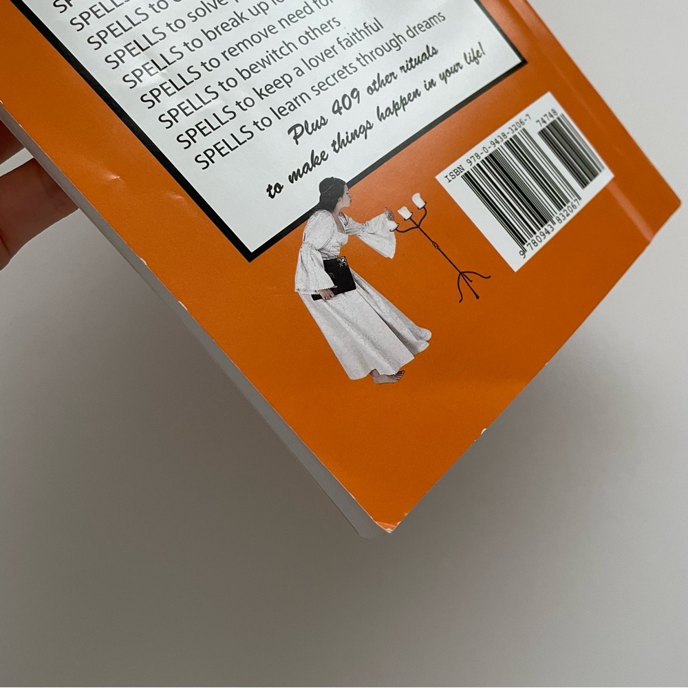 Candle Burning Magic - Anna Riva - Picture 10 of 12